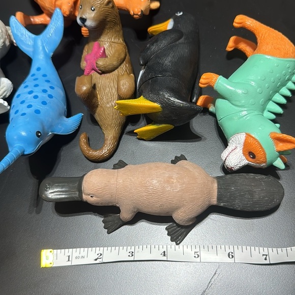 Large animal | figurines | Multiple - Picture 2 of 7